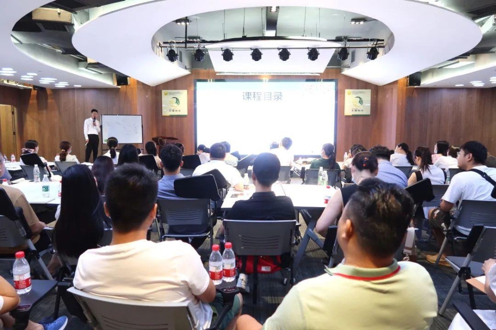 《新媒体与招聘交付》主题活动在中国长沙人力资源服务产业园经开园区顺利开办 《新媒体与招聘交付》主题活动在中国长沙人力资源服务产业园经开园区顺利开办