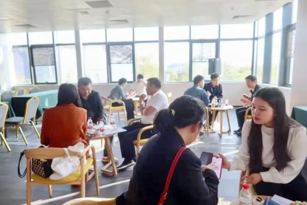 中国长沙人力资源服务产业园经开园区招商推介会在深圳顺利召开