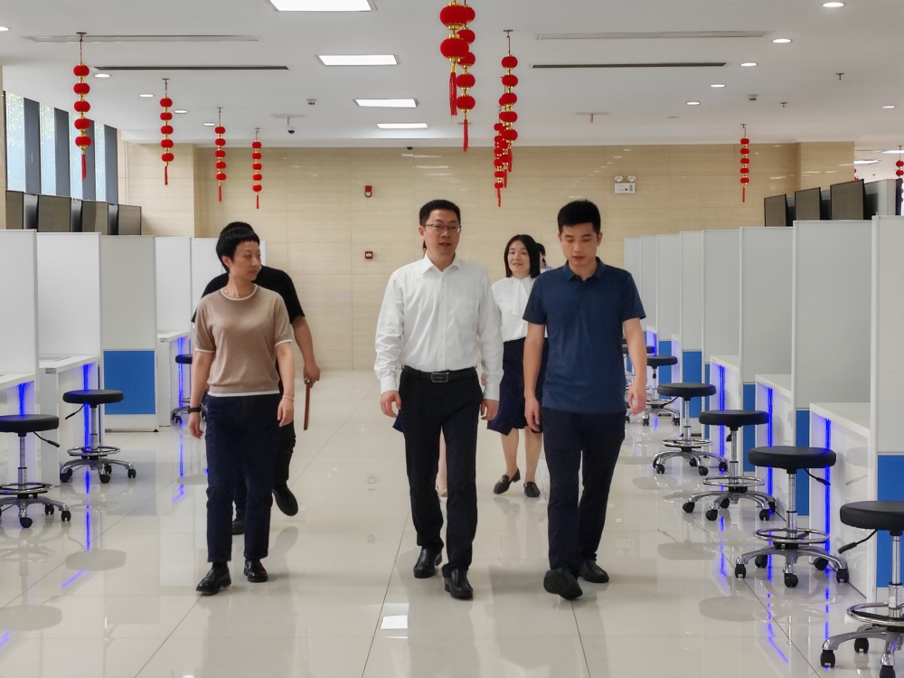 重庆市铜梁区领导莅临中国长沙人力资源服务产业园长沙经开区园区考察调研 重庆市铜梁区领导莅临中国长沙人力资源服务产业园长沙经开区园区考察调研