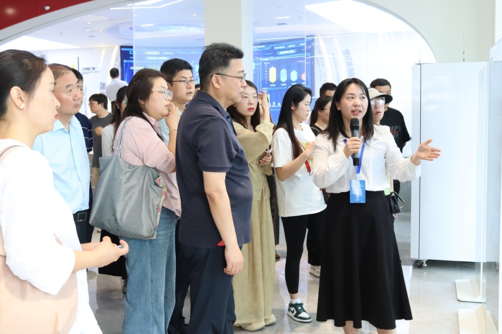 跨越千里谋发展 皖湘携手解锁人力资源服务新机遇——安徽70余家人力资源机构负责人莅临产业园参观交流